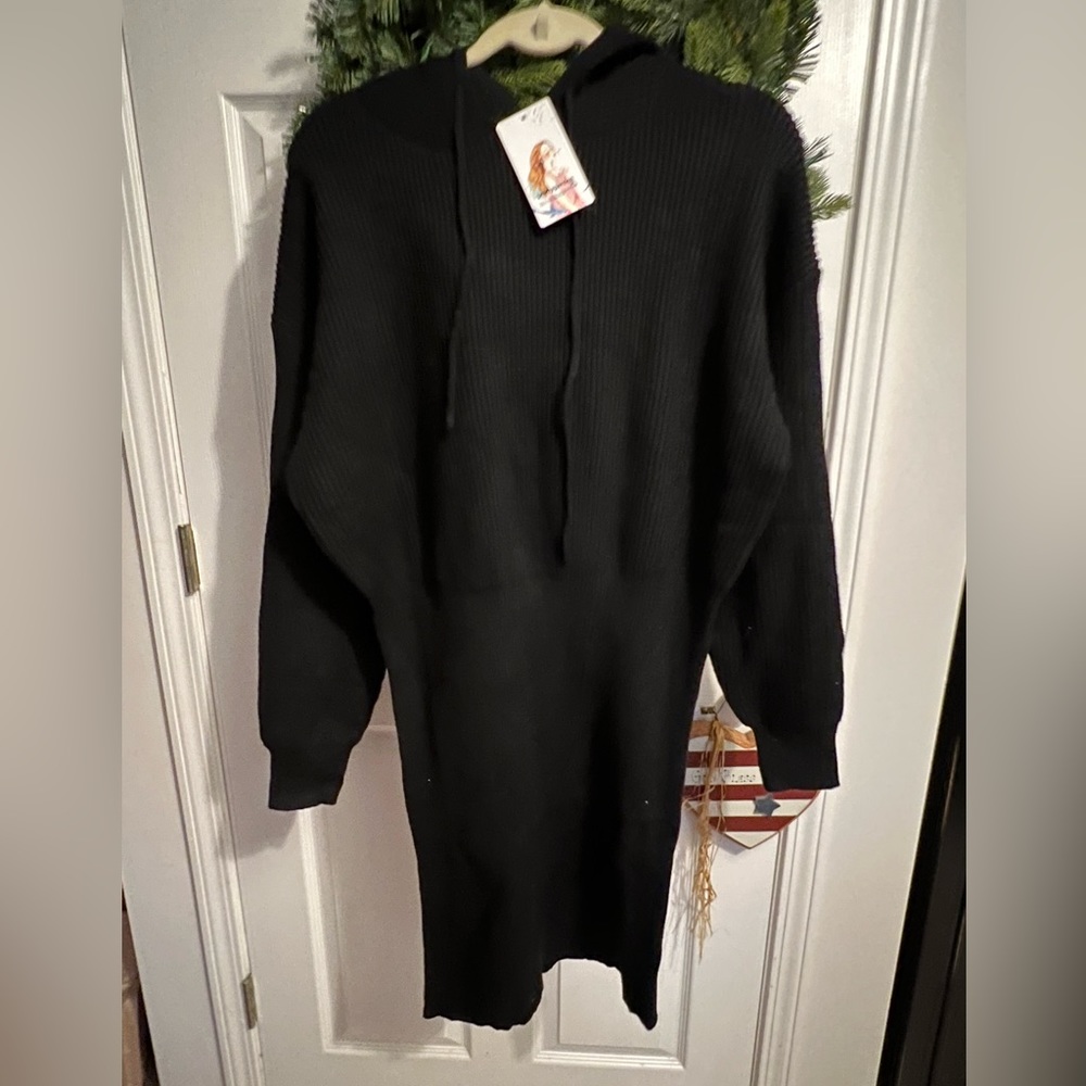 Sweater dress with hood new with tags size large - Picture 2 of 5